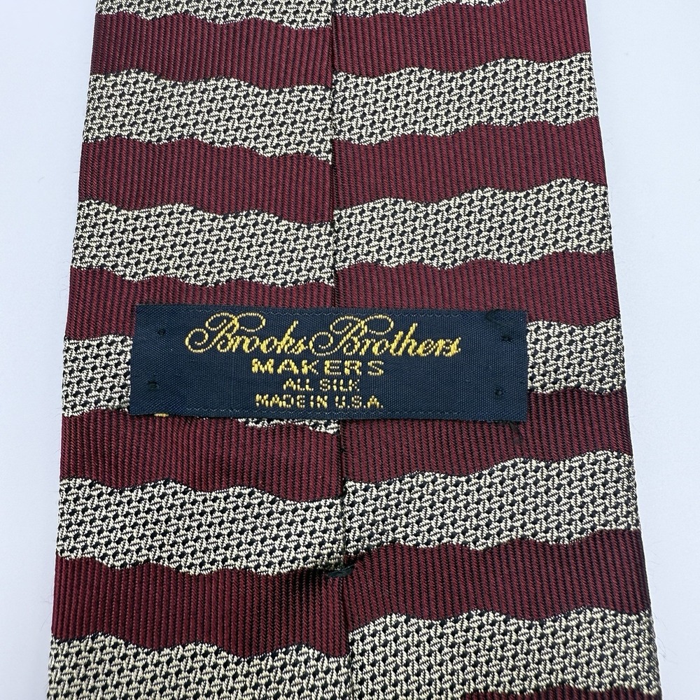 Brooks Brothers‎ Makers and Merchants Silk Stripes Men's Neck Tie